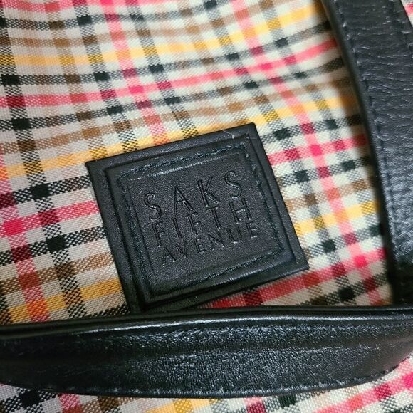 Saks Fifth Avenue Zippered Pouch - Picture 2 of 8